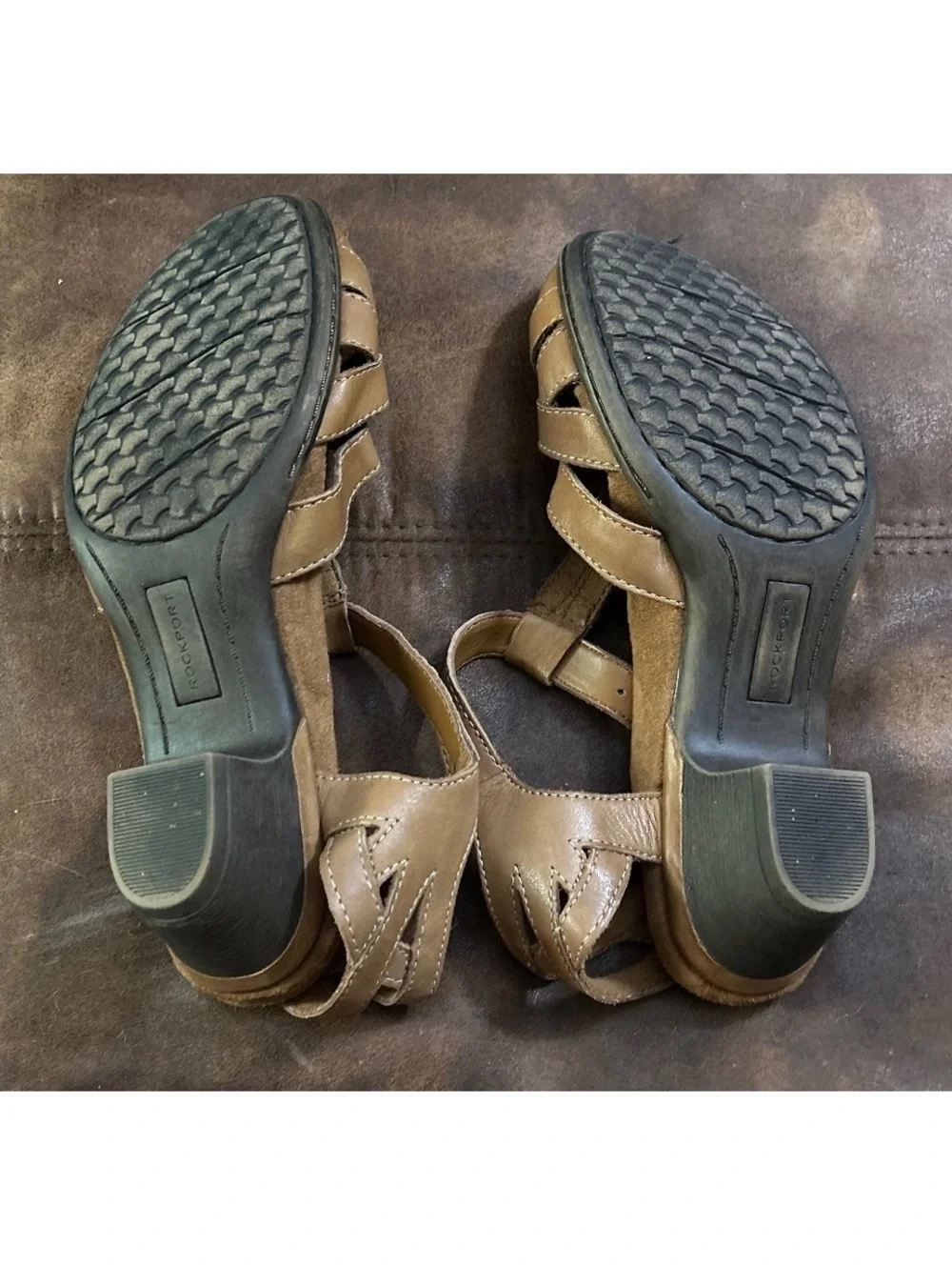 Rockport Women's Brown Leather Upper T-Strap Heels Size 9